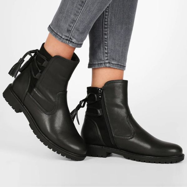 ankle boots for women retro fringe black boots square heels biker ankle female round toe platform shoes plus size 35-43
ankle boots for women retro fringe black boots square heels biker ankle female round toe platform shoes plus size 35-43