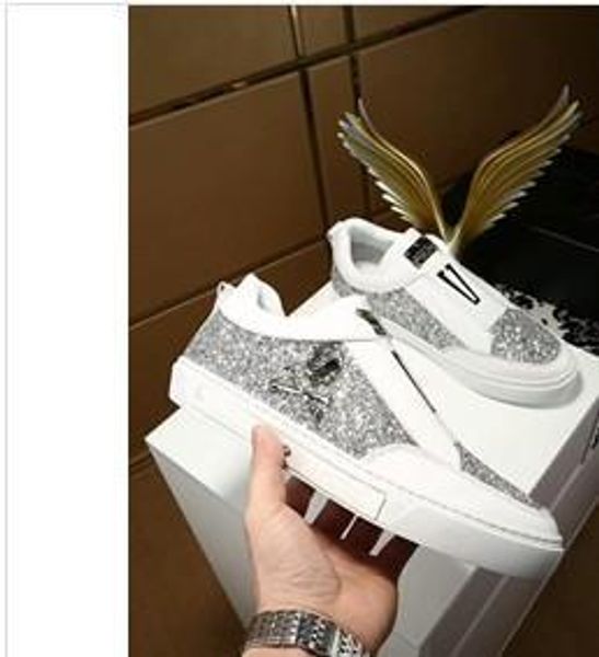 luxury arena sneaker shoes race runner red mesh balck leather kanye west race runners women's walking casual trainers hy18071901, Black
luxury arena sneaker shoes race runner red mesh balck leather kanye west race runners women's walking casual trainers hy18071901, Black