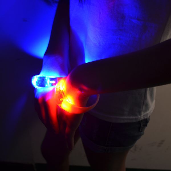 led light silicone wristband voice control flashing bracelet bangle rave glow party club bar christmas decorations navidad
led light silicone wristband voice control flashing bracelet bangle rave glow party club bar christmas decorations navidad