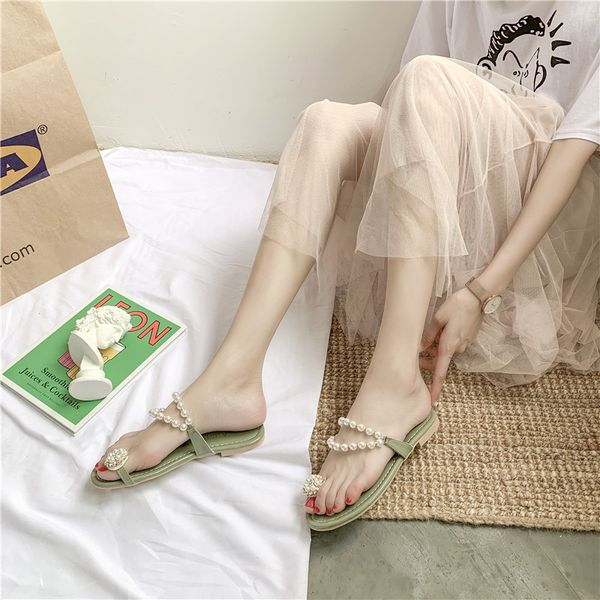 european and american style slippers women wear 2019 summer new wild pearl fashion flat net red toe beach sandals slippers women, Black
european and american style slippers women wear 2019 summer new wild pearl fashion flat net red toe beach sandals slippers women, Black