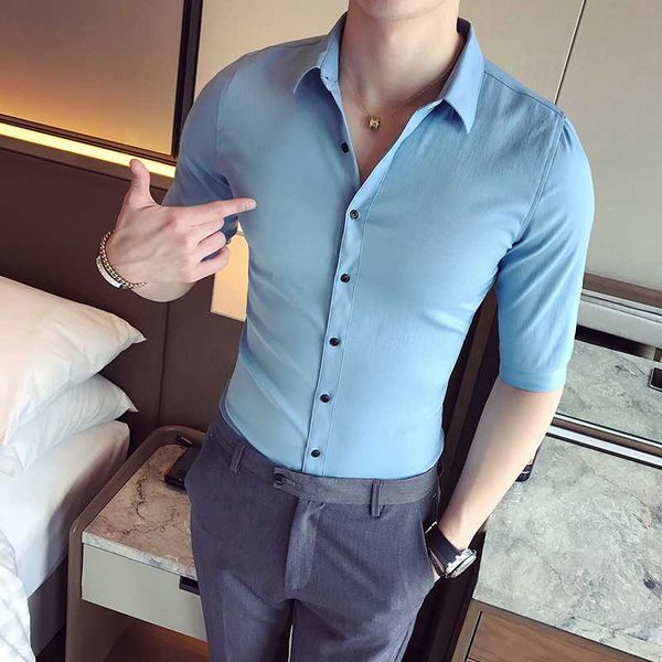new british style five-point sleeve shirt, men solid color slim business shirt, nightclub model hair stylist overalls, White;black
new british style five-point sleeve shirt, men solid color slim business shirt, nightclub model hair stylist overalls, White;black