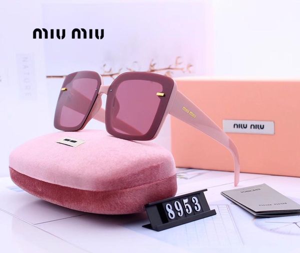 womans designer sunglasses luxury sunglasses brand square adumbral goggle glasses uv400 model 8953 5 color with box, White;black
womans designer sunglasses luxury sunglasses brand square adumbral goggle glasses uv400 model 8953 5 color with box, White;black