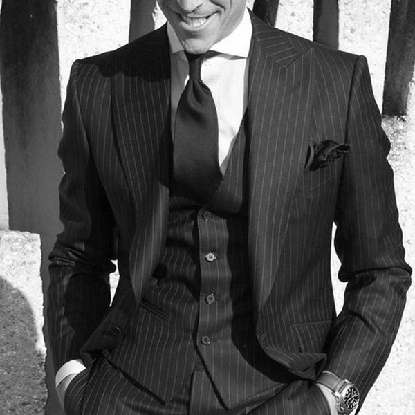 custom made tuxedos groom wedding men suits mens wedding suits tuxedo costumes de smoking pour hommes men(jacket+pants+tie+vest) b180, Black;gray
custom made tuxedos groom wedding men suits mens wedding suits tuxedo costumes de smoking pour hommes men(jacket+pants+tie+vest) b180, Black;gray