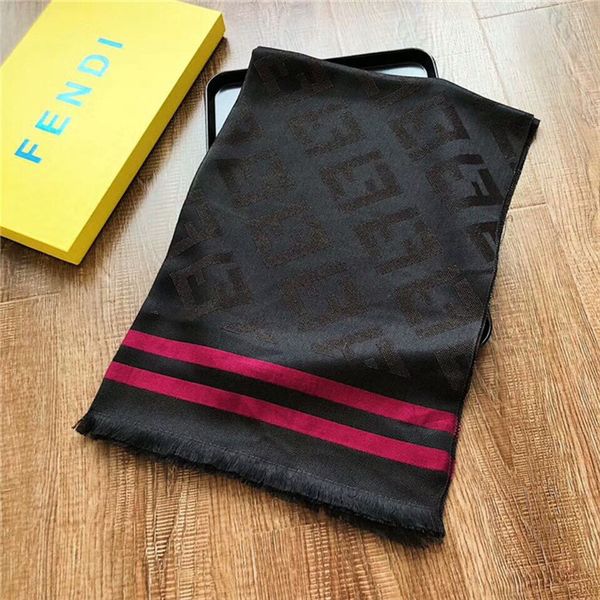 Cachecóis bele2012
Cachecóis bele2012