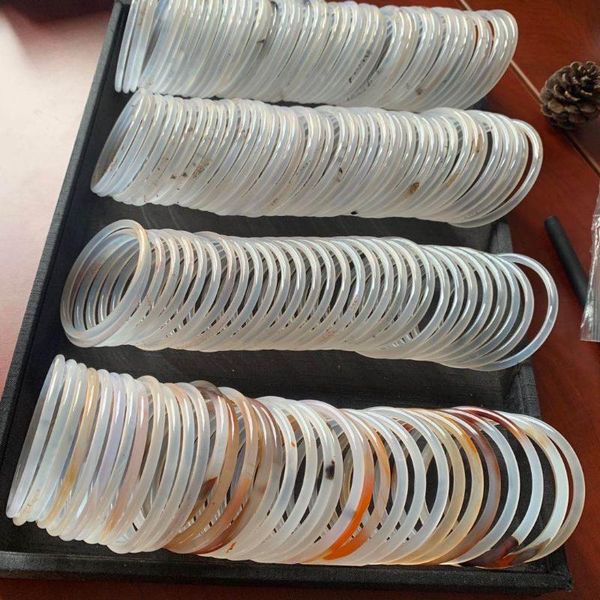 send certificate natural agate thin strip 54mm-62m ink bracelet elegant princess jade bracelet send certificate, Golden;silver
send certificate natural agate thin strip 54mm-62m ink bracelet elegant princess jade bracelet send certificate, Golden;silver