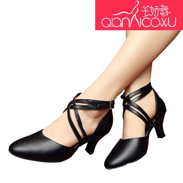 leather cowhide latin dance shoes female high-heeled spring and summer friendship square dance shoes with the outdoor 7005
leather cowhide latin dance shoes female high-heeled spring and summer friendship square dance shoes with the outdoor 7005