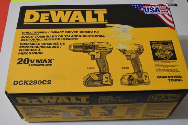 DEWALT 2-Tool 20-volt Max Power Tool Combo Kit DCK280C2 (with 2 Batteries) NEW
DEWALT 2-Tool 20-volt Max Power Tool Combo Kit DCK280C2 (with 2 Batteries) NEW