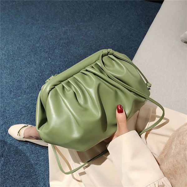 jin mantang women's bag 2020 new girls' bag fashion one shoulder diagonal temperament wild chain crossbody
jin mantang women's bag 2020 new girls' bag fashion one shoulder diagonal temperament wild chain crossbody