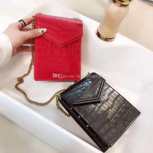 2019 new trend handbag, sleek minimalist flip, vintage crocodile texture shoulder bag, chain ladies messenger bag
2019 new trend handbag, sleek minimalist flip, vintage crocodile texture shoulder bag, chain ladies messenger bag