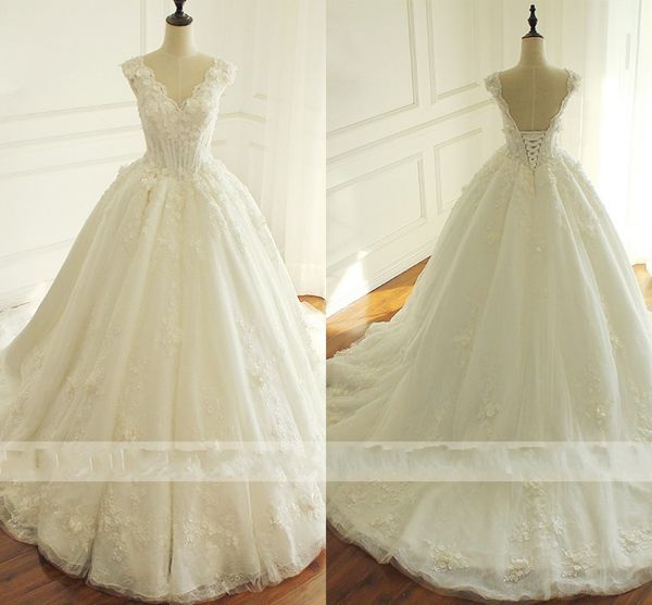 30d flowers lace ball gown wedding dresses 2019 v-neck cap sleeve applique crystal beaded lace up court train bridal gowns wedding party, White
30d flowers lace ball gown wedding dresses 2019 v-neck cap sleeve applique crystal beaded lace up court train bridal gowns wedding party, White