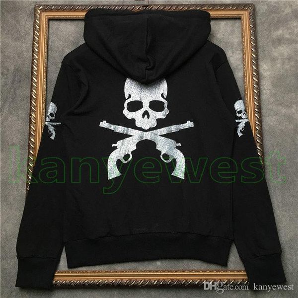 2019 new fashion luxury mens silver skull print hoodies fashion mastermind japan mmj skull print sweatshirt designer hoody, Black 
2019 new fashion luxury mens silver skull print hoodies fashion mastermind japan mmj skull print sweatshirt designer hoody, Black