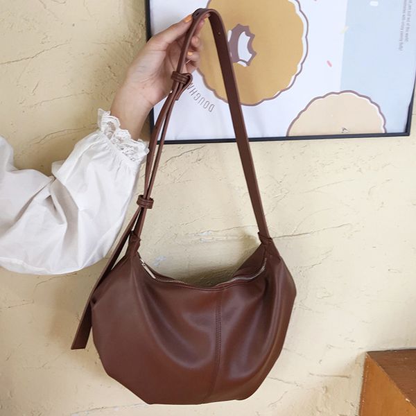 2020 новый дизайн сумка half-moon crossbody сумка искусственная кожа сумка для женщин дамы минималистский мода груди телефон кошелек
2020 новый дизайн сумка half-moon crossbody сумка искусственная кожа сумка для женщин дамы минималистский мода груди телефон кошелек