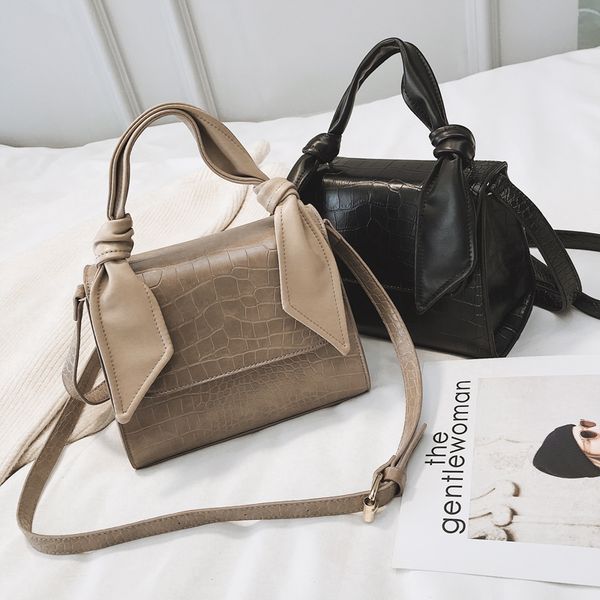 bag women new serpentine leather flap sling purses and handbags 2020 casual chain shoulder messenger ladies bag sac
bag women new serpentine leather flap sling purses and handbags 2020 casual chain shoulder messenger ladies bag sac