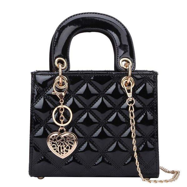luxury bags female designer shoulder crossbody handbags famous leather patent bags for lattice messenger brand women ladies bag fjfnm, Red;black
luxury bags female designer shoulder crossbody handbags famous leather patent bags for lattice messenger brand women ladies bag fjfnm, Red;black