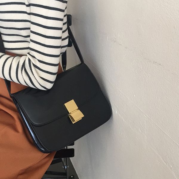 vintage women shoulder bags chic flap female crossbody bag pu leather messenger bags fashion lady small purses
vintage women shoulder bags chic flap female crossbody bag pu leather messenger bags fashion lady small purses