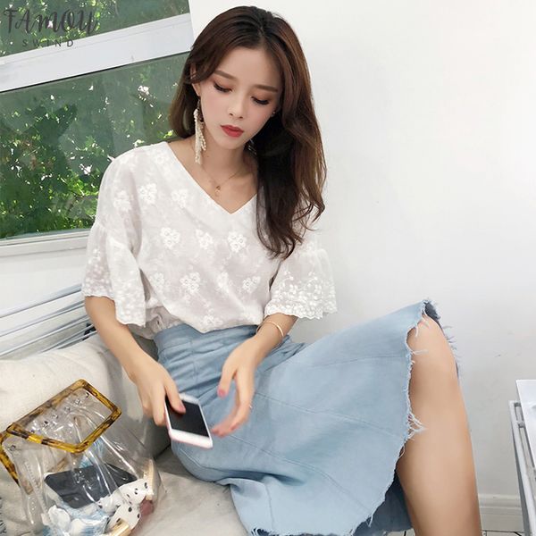 mishow 2020 new short sleeve blouses white floral v neck shirts lace sweet female clothing casual chiffon women mx18b4580
mishow 2020 new short sleeve blouses white floral v neck shirts lace sweet female clothing casual chiffon women mx18b4580