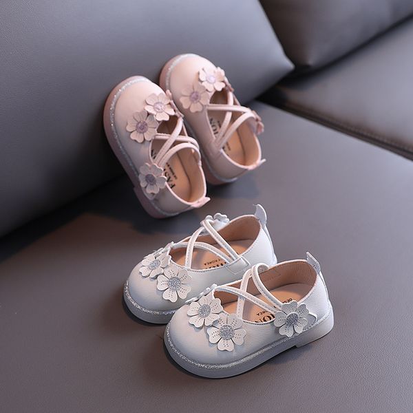 autumn girl leather shoes princess shoes baby soft bottom toddler children's newborn girl
autumn girl leather shoes princess shoes baby soft bottom toddler children's newborn girl