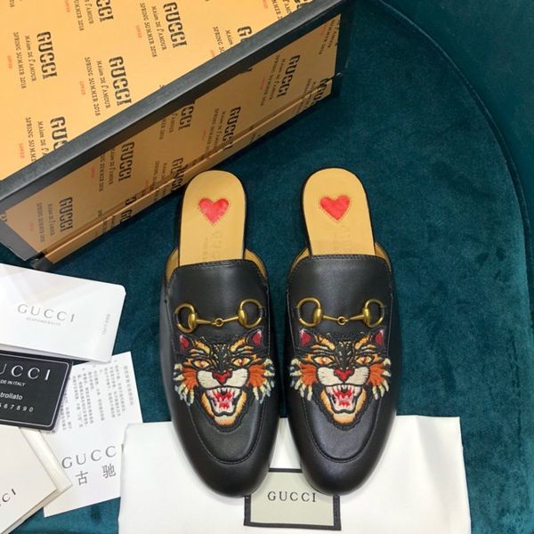 high-end luxury fashiondesigner women's loafers party casual shoes without laces half slippers chaussures triple vintage women's s, Black
high-end luxury fashiondesigner women's loafers party casual shoes without laces half slippers chaussures triple vintage women's s, Black