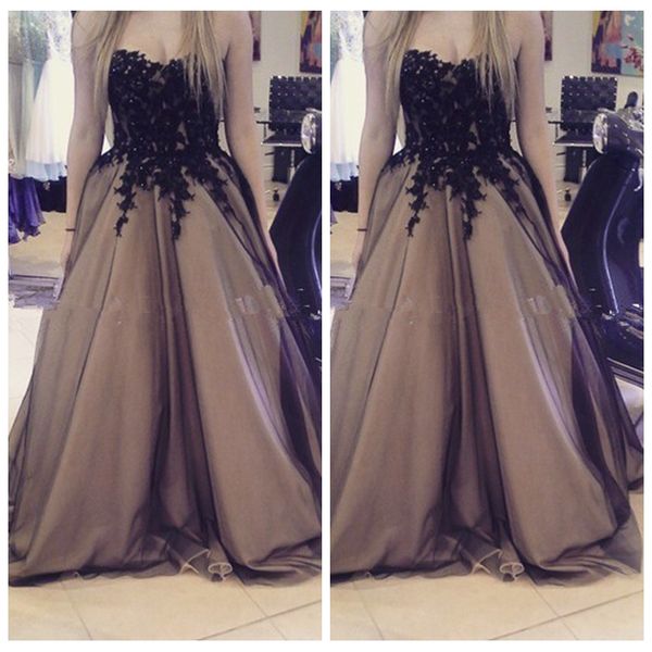 sweetheart black lace appliques a-line prom dresses tulle skirt formal 2019 special occasion party gowns vestidos de soiree lace up back
sweetheart black lace appliques a-line prom dresses tulle skirt formal 2019 special occasion party gowns vestidos de soiree lace up back
