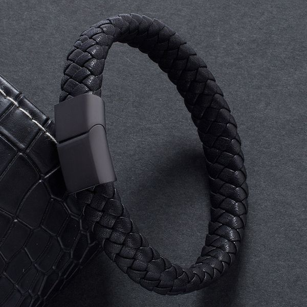 fashion men jewelry braided leather bracelet black stainless steel magnetic clasps male punk style jewelry accessories pw740, Golden;silver
fashion men jewelry braided leather bracelet black stainless steel magnetic clasps male punk style jewelry accessories pw740, Golden;silver