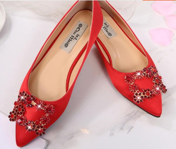 2019 water drill women's shoes in spring and autumn with new style silk and satin flat bottom and coarse heel 5.5cm, Black
2019 water drill women's shoes in spring and autumn with new style silk and satin flat bottom and coarse heel 5.5cm, Black