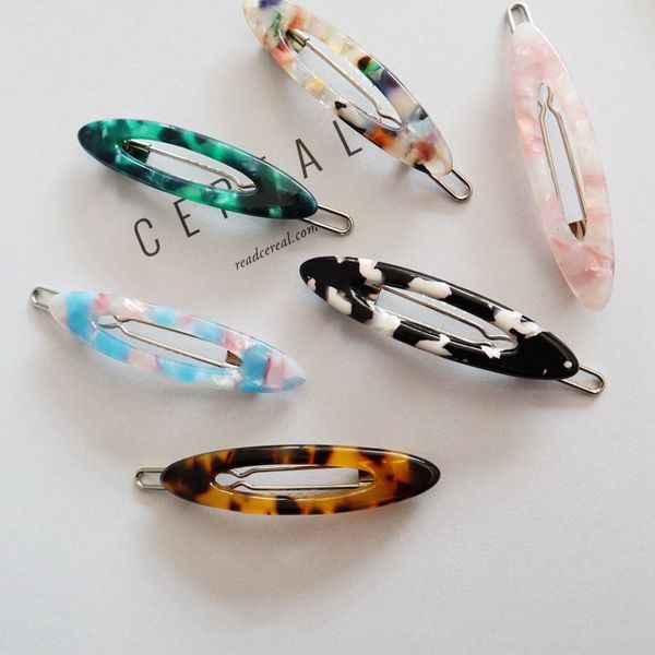 1 pcs korea vintage acetic acid acrylic hair clips geometric hollow oval marble hairpin hair accessories for women
1 pcs korea vintage acetic acid acrylic hair clips geometric hollow oval marble hairpin hair accessories for women