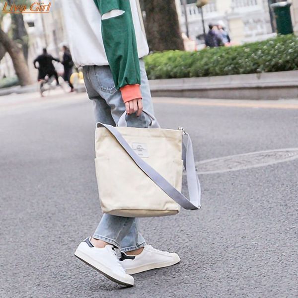 женщины корейской версии art коммуникатор холст сумка простые art косой сумки большая емкость молния моды закрытие сумка
женщины корейской версии art коммуникатор холст сумка простые art косой сумки большая емкость молния моды закрытие сумка