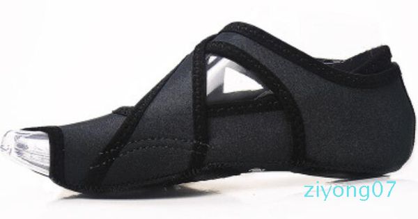cross-border yoga, ballet, modern dance shoes for in-flight anti-skid professional fitness 5 fingers yoga socks z07, Black;yellow
cross-border yoga, ballet, modern dance shoes for in-flight anti-skid professional fitness 5 fingers yoga socks z07, Black;yellow