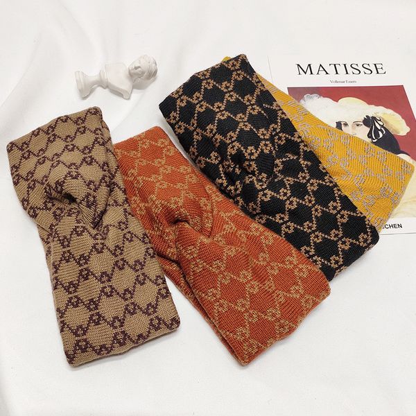 группы женщин оголовье креста топ узел упругие волосы девушки hairband twisted knotted headwrap умывания лица на открытом воздухе аксессуары, Yellow
группы женщин оголовье креста топ узел упругие волосы девушки hairband twisted knotted headwrap умывания лица на открытом воздухе аксессуары, Yellow