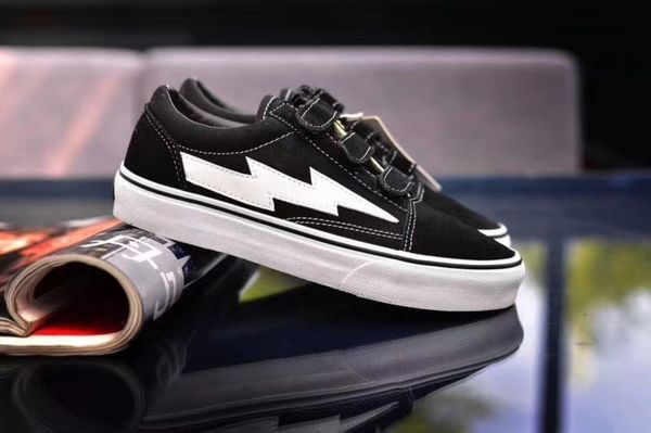 the latest revenge x storm sneaker pop-up store for old skool skates comes off the fashion grid with a man's skateboard vulcaniz, Black
the latest revenge x storm sneaker pop-up store for old skool skates comes off the fashion grid with a man's skateboard vulcaniz, Black