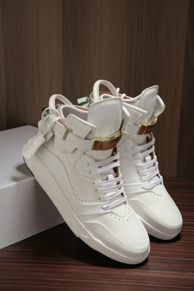 fashion classic sneakers cowhide fashion men comfortable casual flat shoes high shoe lock shoes genuine leather mid shoes, Black
fashion classic sneakers cowhide fashion men comfortable casual flat shoes high shoe lock shoes genuine leather mid shoes, Black