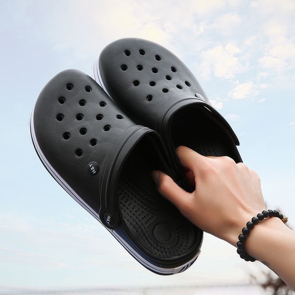 original clog comfortable women men classic sandals summer outdoor beach shoes fit flop slip on garden water ombre slippers
original clog comfortable women men classic sandals summer outdoor beach shoes fit flop slip on garden water ombre slippers