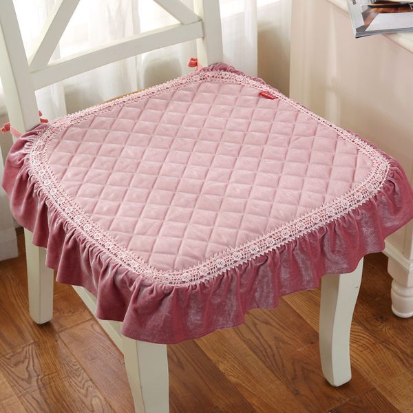 new korean style plush chair cushion mat for winter delicate 45*45cm seat cushion 1pc breathable chair cushions for dining
new korean style plush chair cushion mat for winter delicate 45*45cm seat cushion 1pc breathable chair cushions for dining