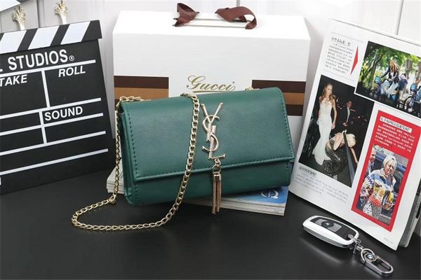 2020 high-quality international luxury designer custom fashion handbag high-end classic single shoulder handbag bag 250
2020 high-quality international luxury designer custom fashion handbag high-end classic single shoulder handbag bag 250