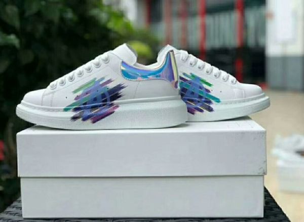 2020 womens 3m reflective luxury casual shoes mens designer shoes fashion party platform shoes velvet athletics flat height sneakers, Black
2020 womens 3m reflective luxury casual shoes mens designer shoes fashion party platform shoes velvet athletics flat height sneakers, Black