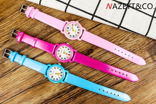 lovely children color needle caizi colored belt shell simple student quartz watch, Blue
lovely children color needle caizi colored belt shell simple student quartz watch, Blue