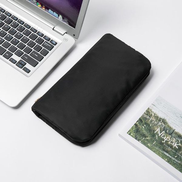 cosmetic bag female portable fashion simple ins wind super fire korea travel travel waterproof storage bag
cosmetic bag female portable fashion simple ins wind super fire korea travel travel waterproof storage bag