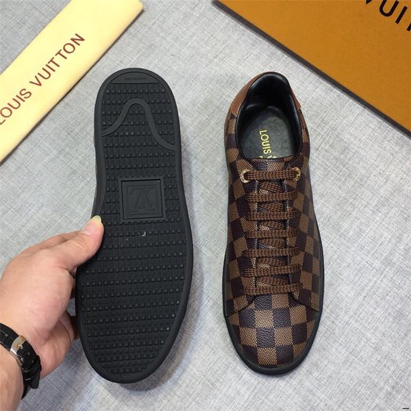 20fw brands men canvas shoes classic sneakers mens shoes casual black white yellow men vulcanized shoes lace-up flats plus size 38-44
20fw brands men canvas shoes classic sneakers mens shoes casual black white yellow men vulcanized shoes lace-up flats plus size 38-44