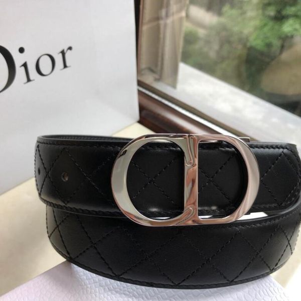 male belt width 3.5cm buckle material counter precision steel belt head layer of leather plinths, Red;black
male belt width 3.5cm buckle material counter precision steel belt head layer of leather plinths, Red;black