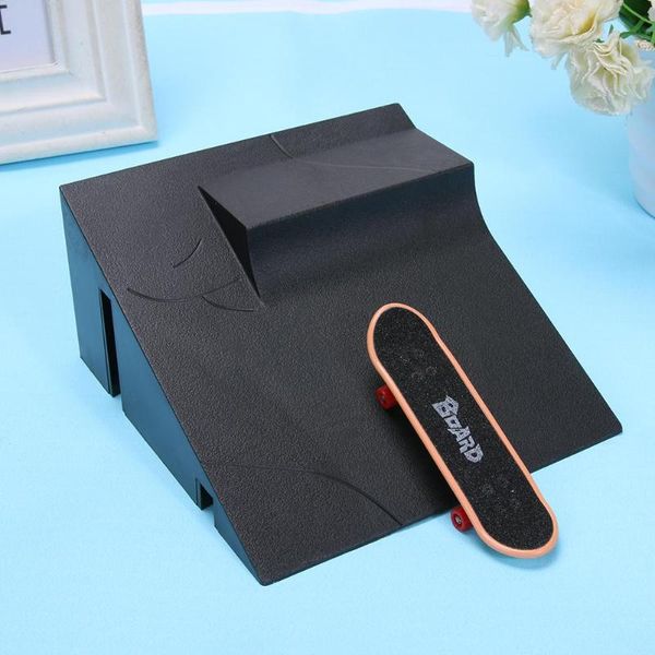 mini table game finger skating board with ramp parts track training deck fingerboard skate park accessories toys for kid gift
mini table game finger skating board with ramp parts track training deck fingerboard skate park accessories toys for kid gift