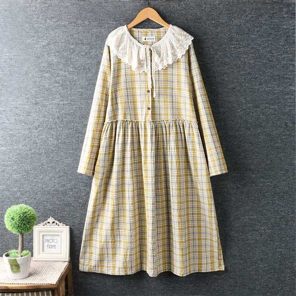 2020 new style spring clothing lace turn down collar plaid cotton linen dress long sleeve loose dress women's, Black;gray
2020 new style spring clothing lace turn down collar plaid cotton linen dress long sleeve loose dress women's, Black;gray