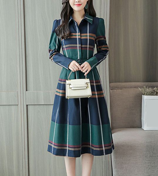 2019 autumn new korean temperament slim professional slim long-sleeved plaid shirt bottoming skirt, Black;gray
2019 autumn new korean temperament slim professional slim long-sleeved plaid shirt bottoming skirt, Black;gray