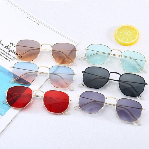 2020 summer new kids sunglasses girls and boys sun glasses vintage polygon children eyeglasses classic metal wrap frames design, White;black
2020 summer new kids sunglasses girls and boys sun glasses vintage polygon children eyeglasses classic metal wrap frames design, White;black