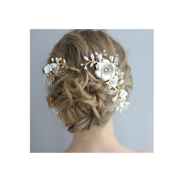 2020 new wedding accessories ceramic flower hair comb bridal pgraphy european simple hair accessories wedding pgraphy
2020 new wedding accessories ceramic flower hair comb bridal pgraphy european simple hair accessories wedding pgraphy