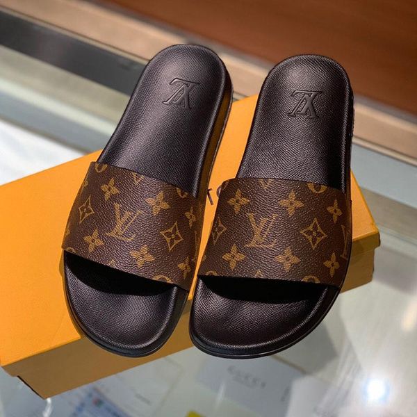 fashion luxury flip flops men superstars shoes printed leather causal sandals non-slip summer beach slipper men classic shoes ing, Black
fashion luxury flip flops men superstars shoes printed leather causal sandals non-slip summer beach slipper men classic shoes ing, Black