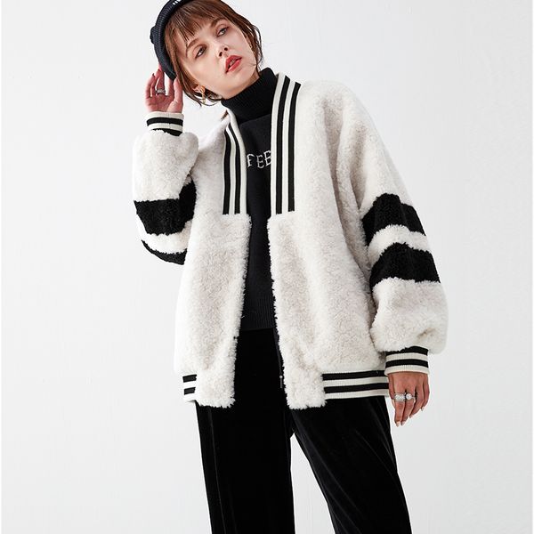 2019 new sheep shearing coat women real sheep fur jacket ribbed sleeve coloured wool coat size is big f1119, Black
2019 new sheep shearing coat women real sheep fur jacket ribbed sleeve coloured wool coat size is big f1119, Black