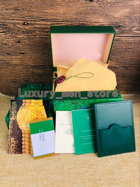 Aaa luxury watch boxe for rolex brand men watche green original real wood gift box paper fit rolex watch box
Aaa luxury watch boxe for rolex brand men watche green original real wood gift box paper fit rolex watch box