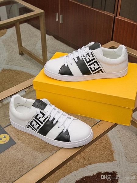 19fw graffti casual vulcanize shoes for men lace-up sewing canvas flat shoes low cut spring autumm boys classics students sneakers madaok, Black
19fw graffti casual vulcanize shoes for men lace-up sewing canvas flat shoes low cut spring autumm boys classics students sneakers madaok, Black