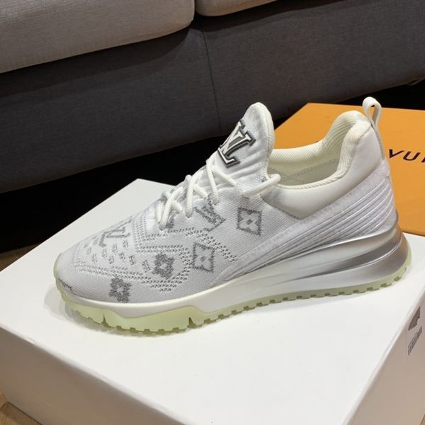 2019tb new men s casual sports shoes, rubber low to help luxury men s outdoor travel sports shoes, original box packaging fast delivery
2019tb new men s casual sports shoes, rubber low to help luxury men s outdoor travel sports shoes, original box packaging fast delivery