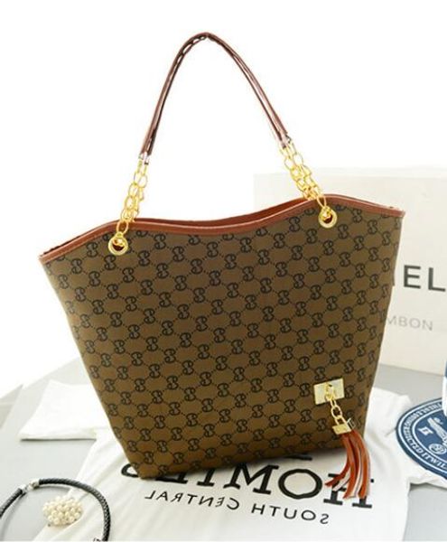 Модные женские цепочки Lady Totes Cluth сумки на ремне, портативные сумки через плечо Messe
Модные женские цепочки Lady Totes Cluth сумки на ремне, портативные сумки через плечо Messe